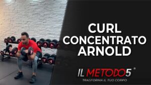 Curl concentrato Arnold
